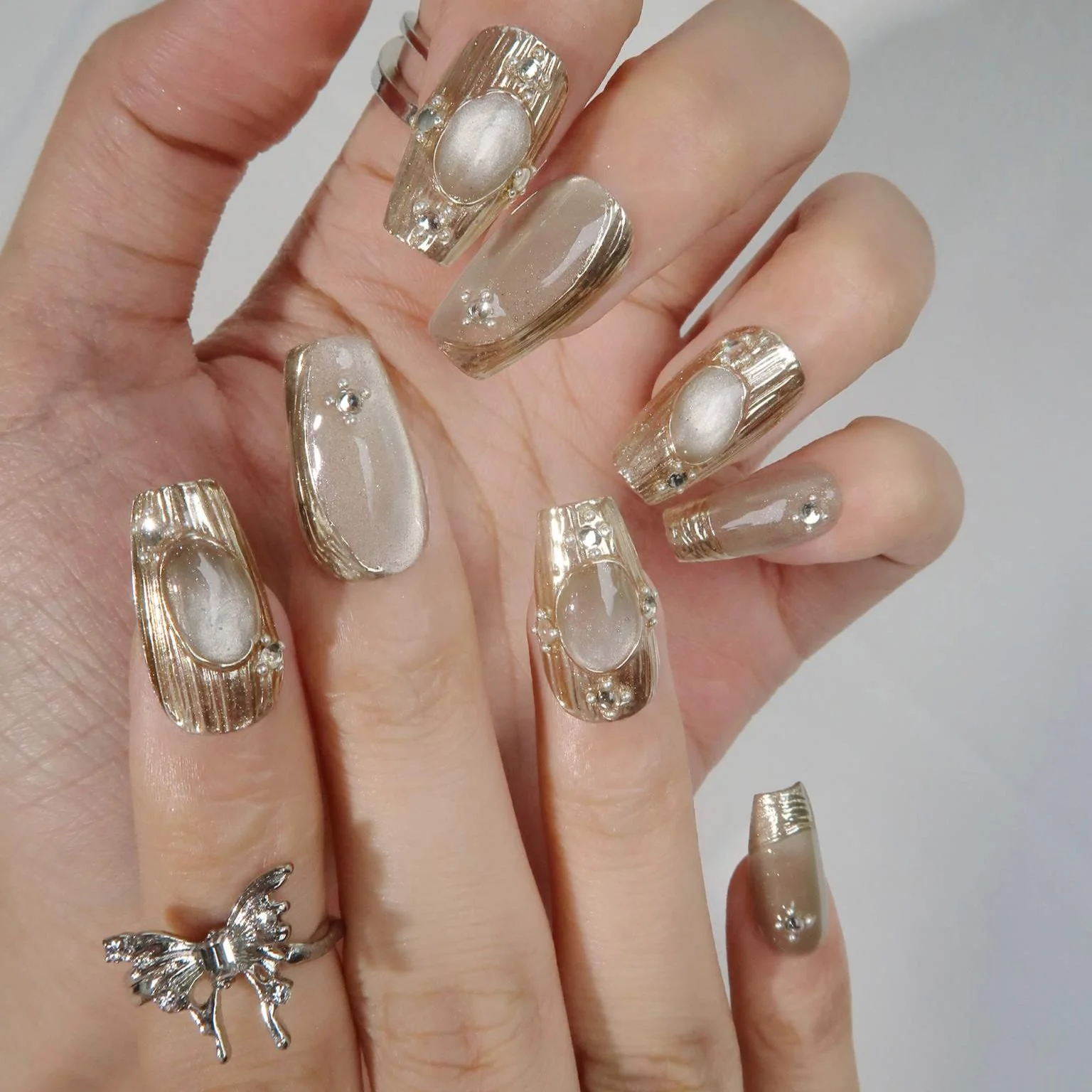 Golden Shimmer - Image 3