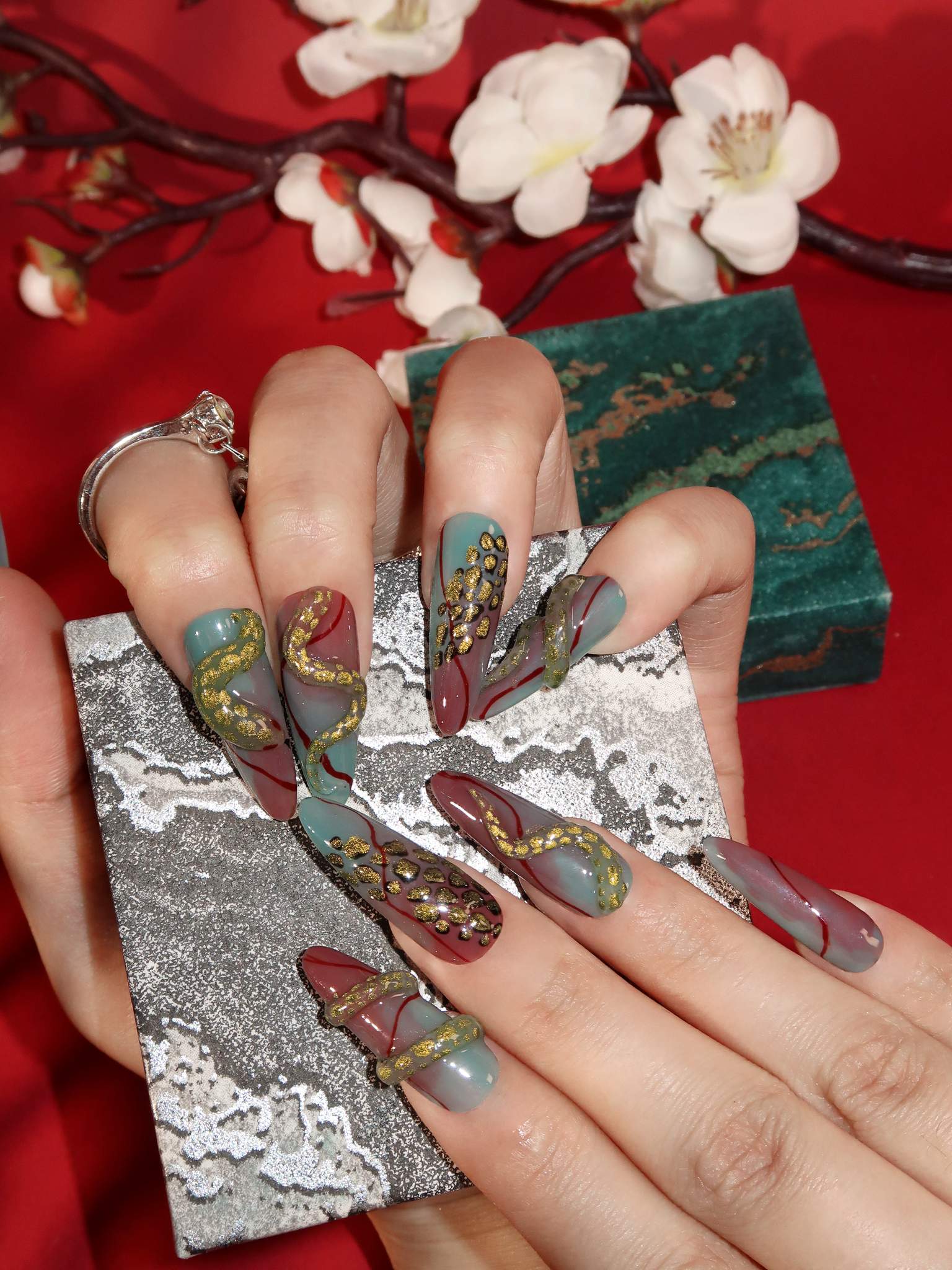 Olive S - Image 4