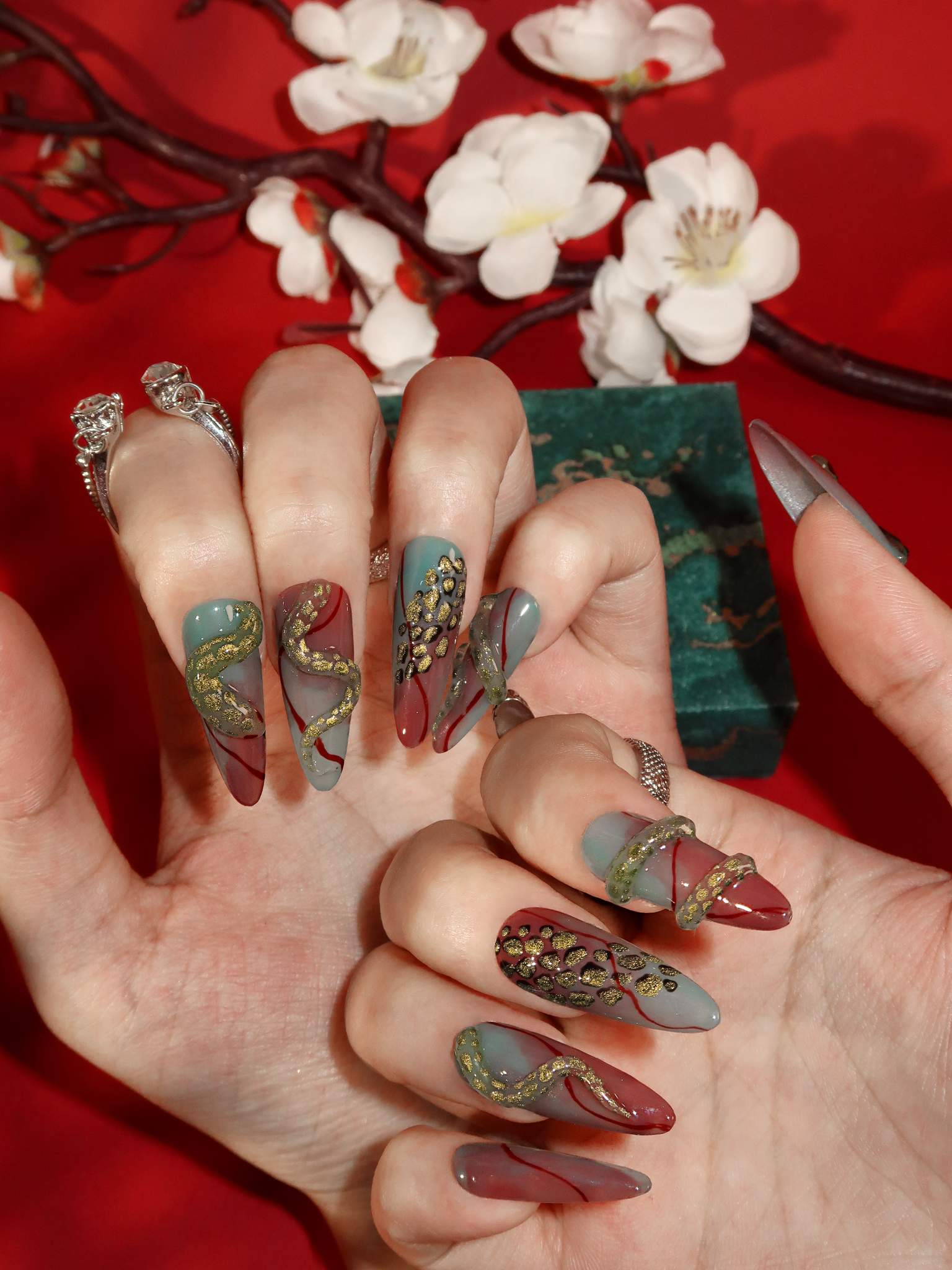 Olive S - Image 6