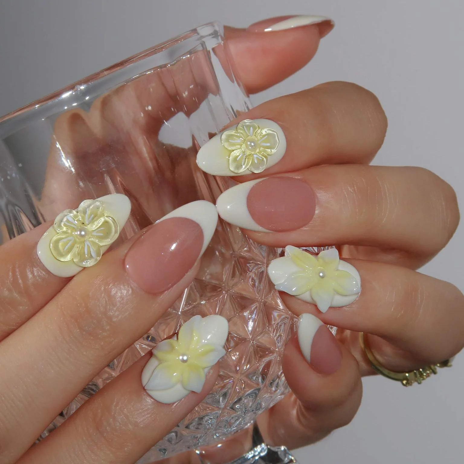 Petal Perfection - Image 5